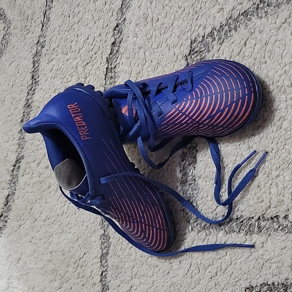 Adidas Predator soccer cleats size 13.5